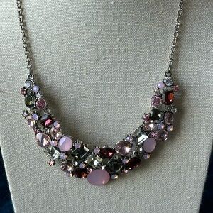 STUNNING Vintage Signed Premier Designs Ballet Slippers
Pink Bib Necklace